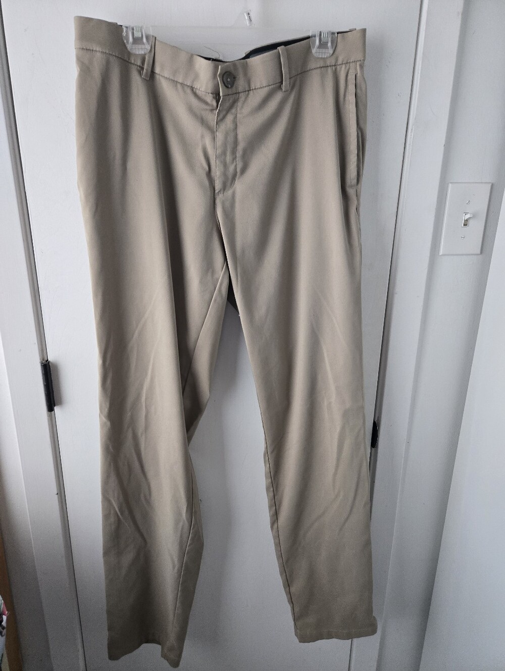 34 X 34 Nike Golf Dri Fit Tour Performance Pants Khaki size 34 X 34